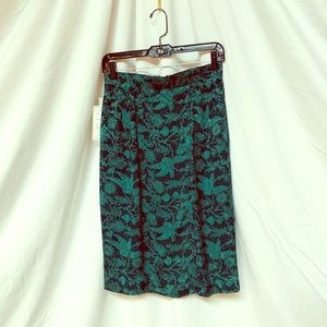 Carlisle Yukon Green Floral Silk Pencil Skirt